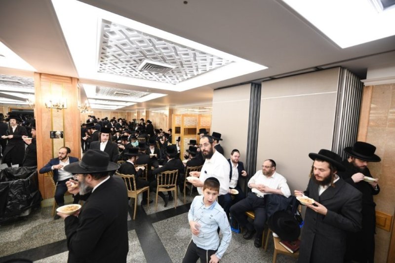 אנשיל בעק