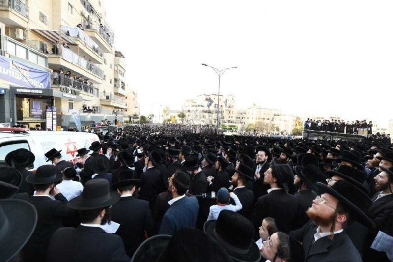 אנשיל בעק