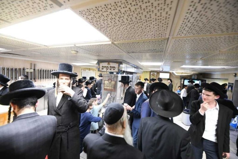 אנשיל בעק