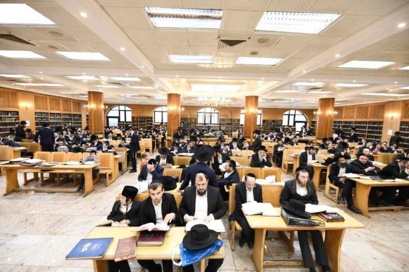 אנשיל בעק