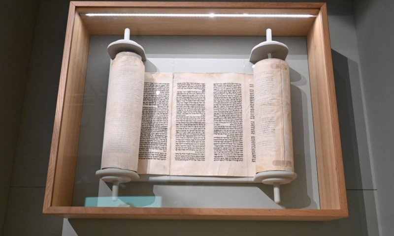 יד ושם חושף: יומן שנכתב על קופסת שימורים - וטביעות האצבע של אייכמן