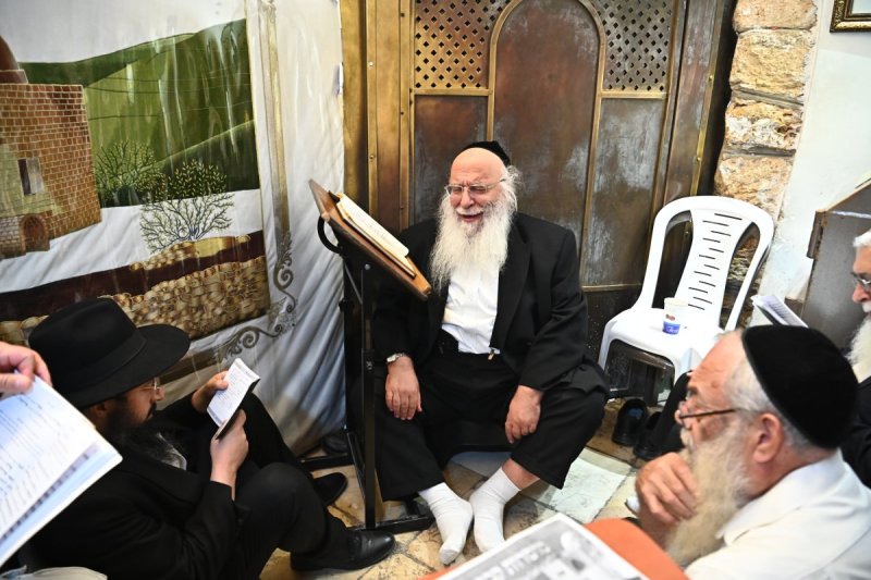 שוקי לרר