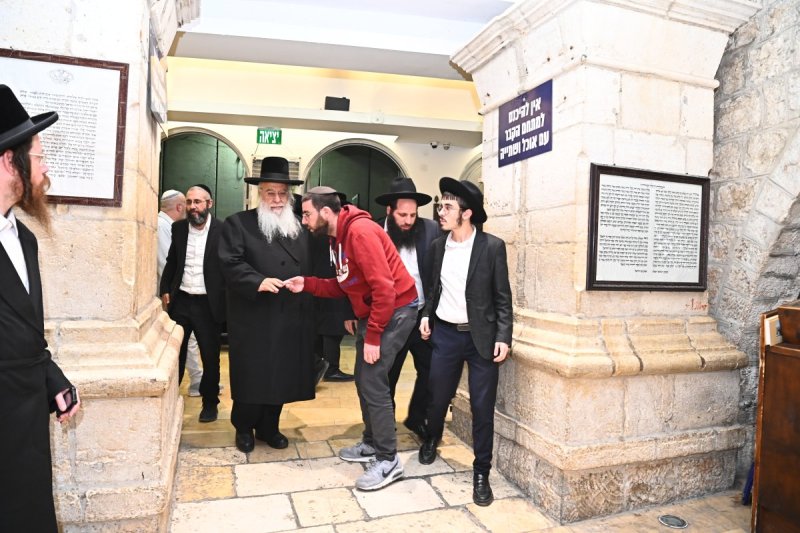 שוקי לרר