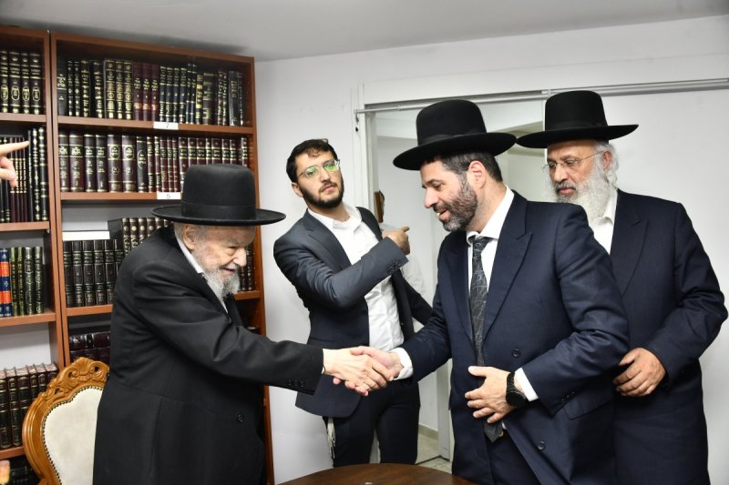 שוקי לרר