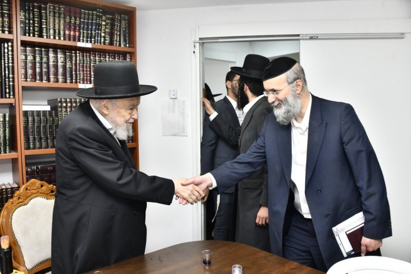 שוקי לרר