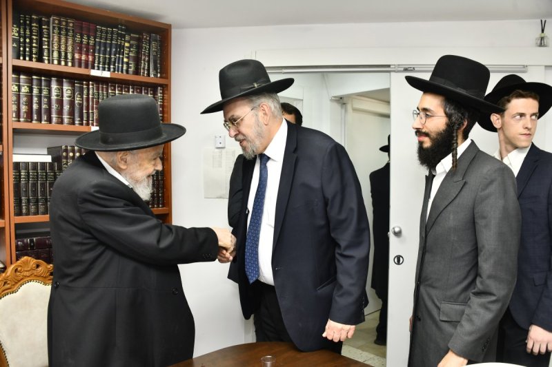 שוקי לרר