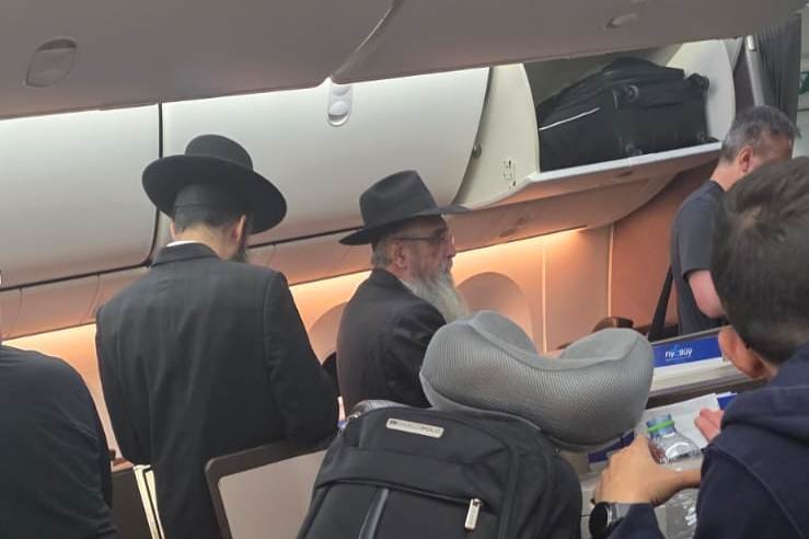 באדיבות המצלם