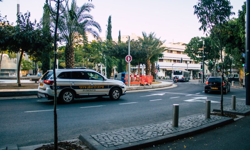 אירוע ביזארי בתל אביב: גנב אוטובוס מהמסוף - ועשה תאונה