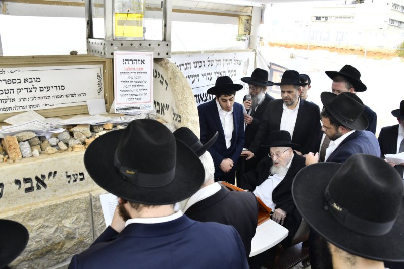 שוקי לרר
