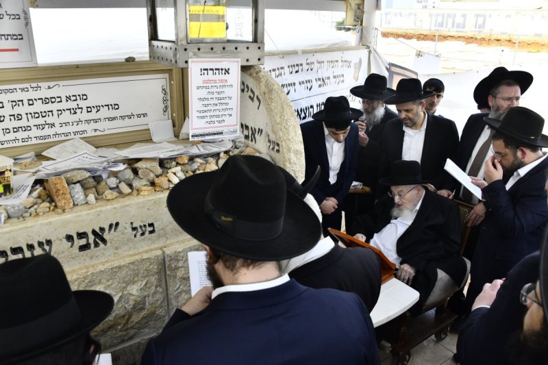 שוקי לרר
