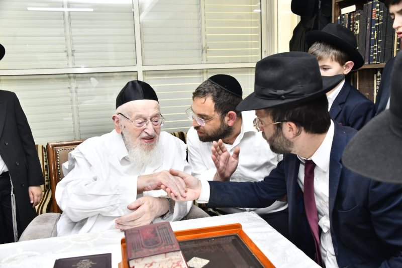 שוקי לרר