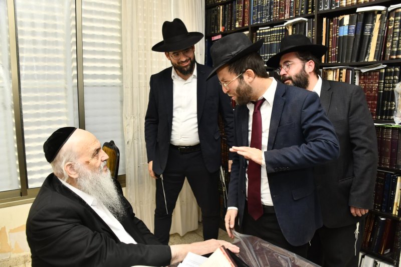 שוקי לרר