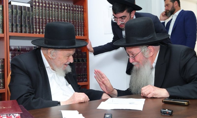 המשגיח למנהיג עולם התורה: "בשביל לשנות, צריך את הכוח של הראש ישיבה"