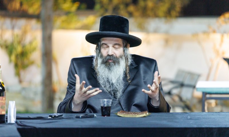 כינוס מקדים עם הרבי: בזוטשקא נערכים לבניית בית המדרש הגדול