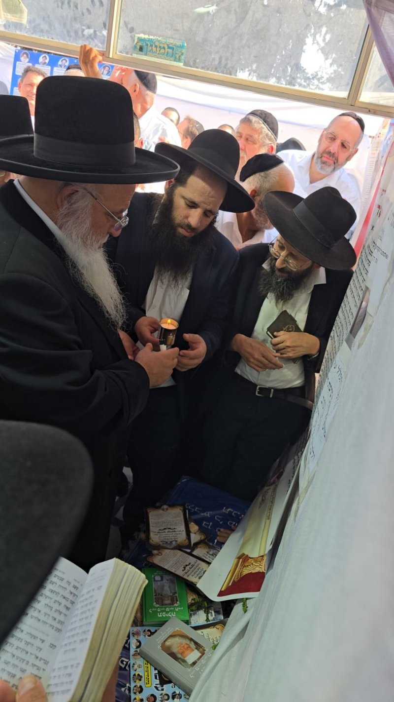 שוקי לרר