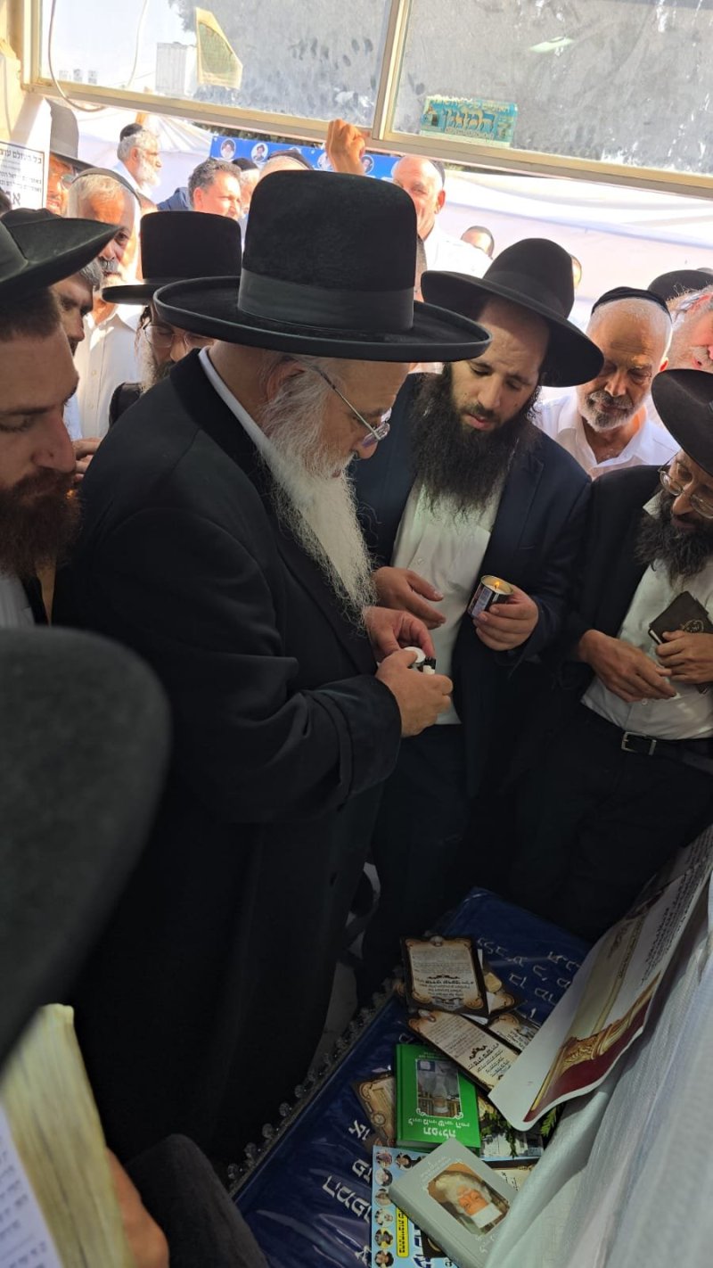 שוקי לרר