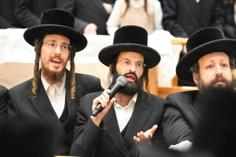 אנשיל בעק