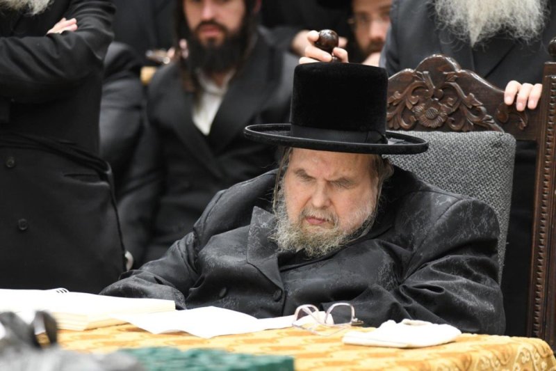 אנשיל בעק