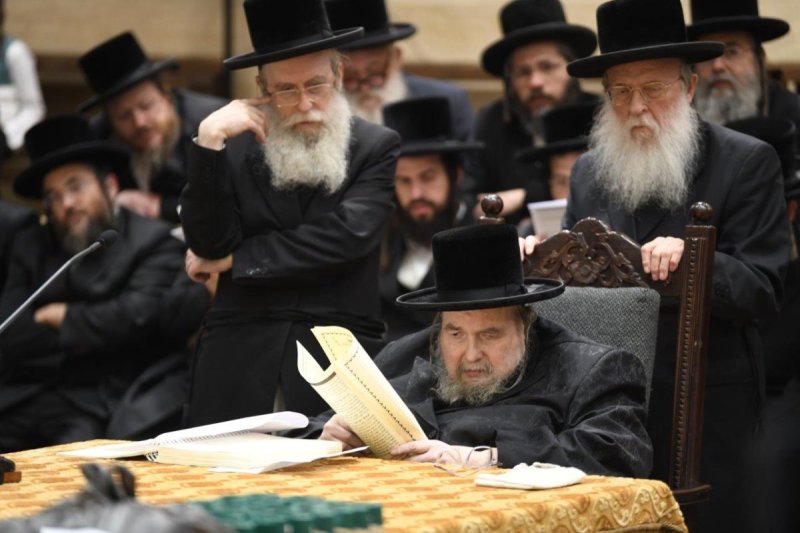 אנשיל בעק