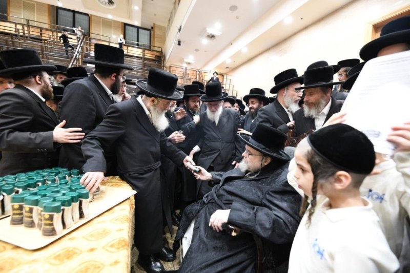 אנשיל בעק