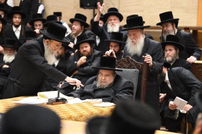 אנשיל בעק