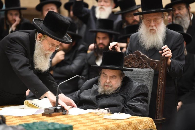 אנשיל בעק