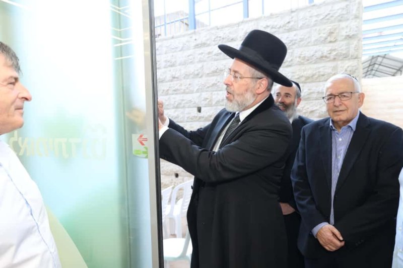  דוד ארזני