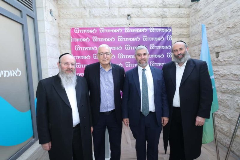  דוד ארזני
