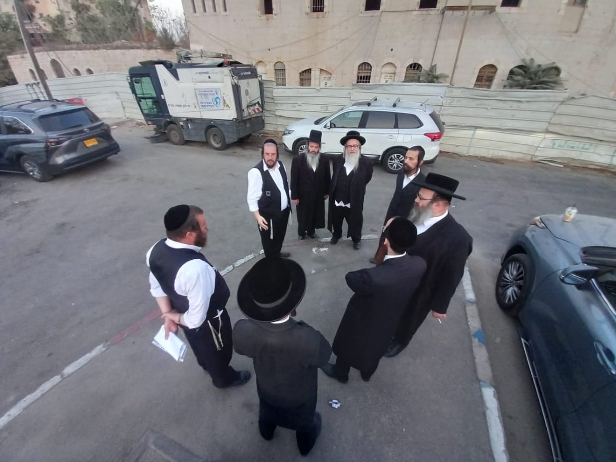 באדיבות המצלם