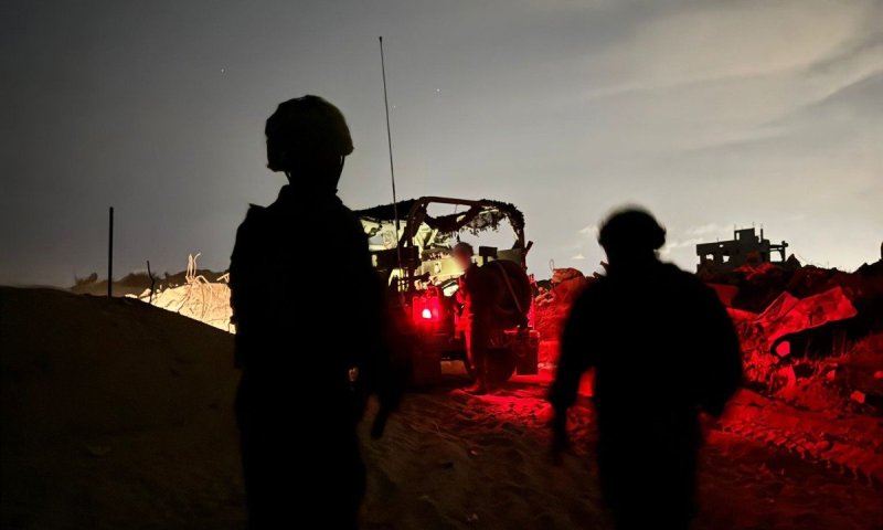 מרדף בדרום הרצועה: מחבלים יצאו מהמנהרה ברפיח &ndash; חלקם חוסלו, חלקם נמלטו