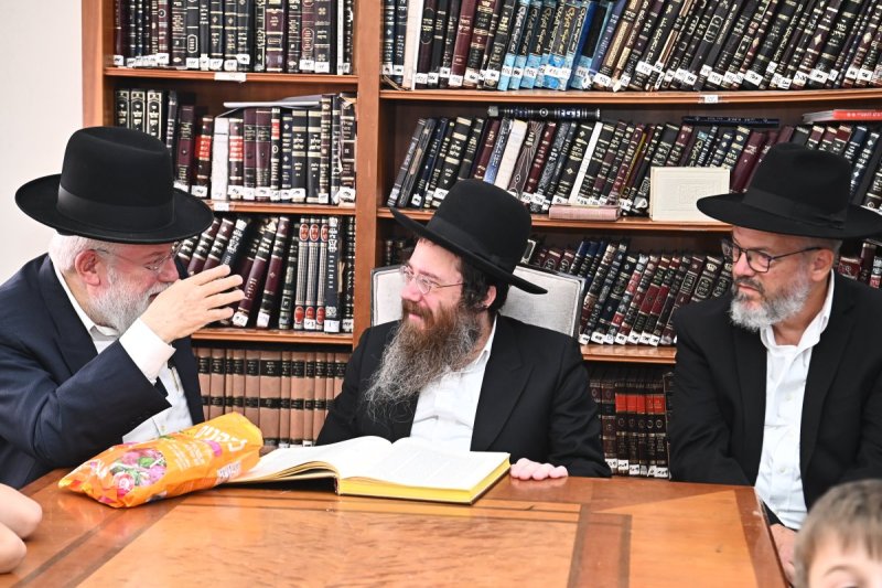 שוקי לרר