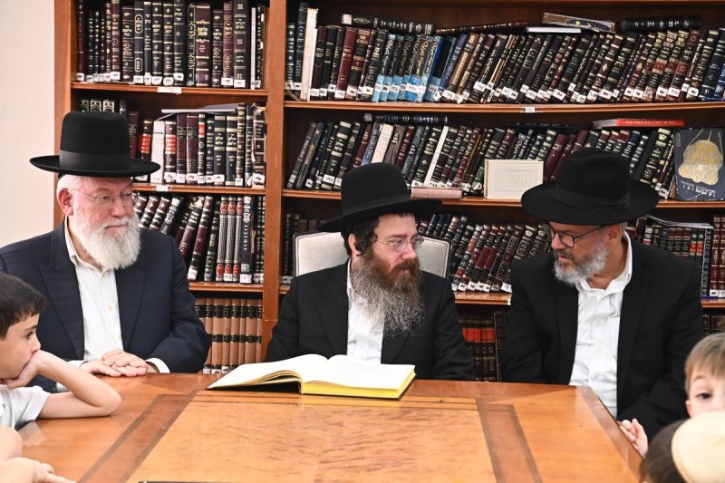 שוקי לרר