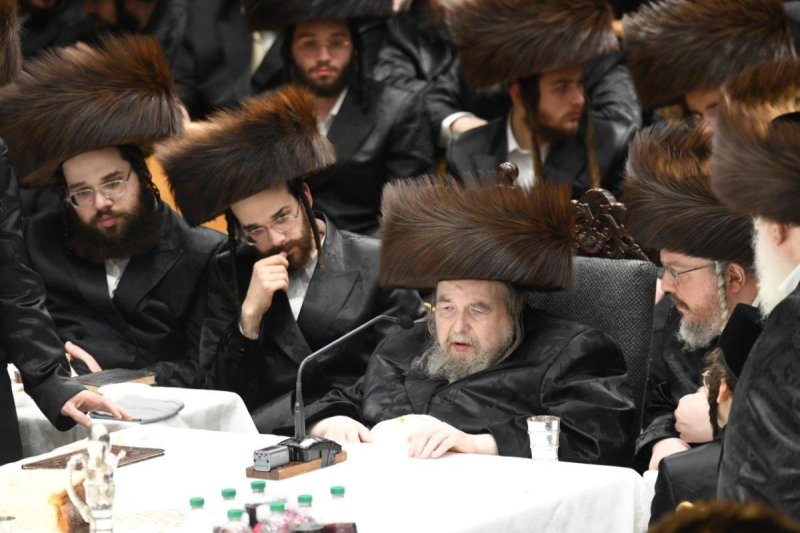 אנשיל בעק