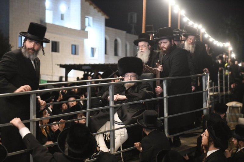 אנשיל בעק