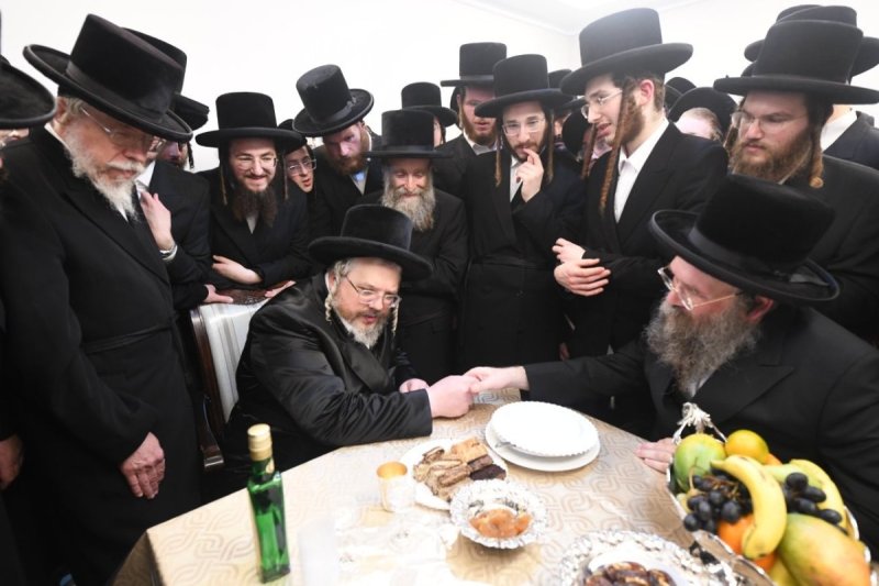 אנשיל בעק