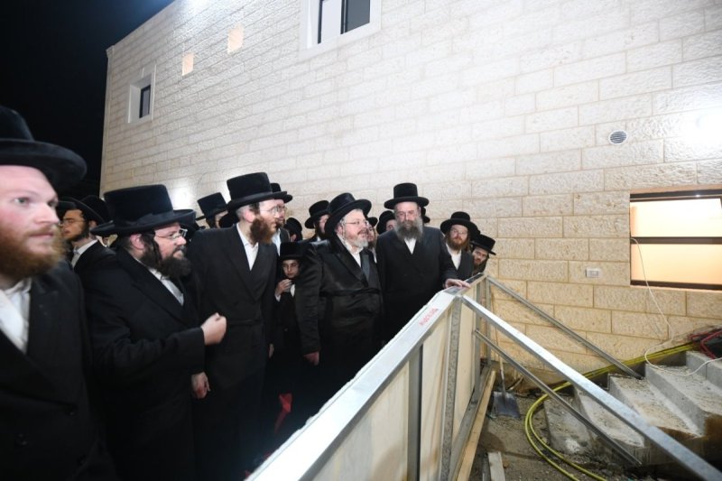 אנשיל בעק