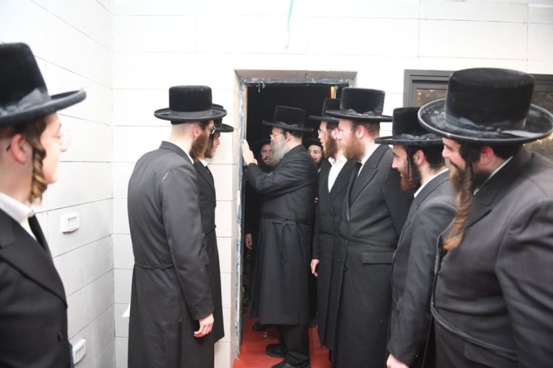 אנשיל בעק