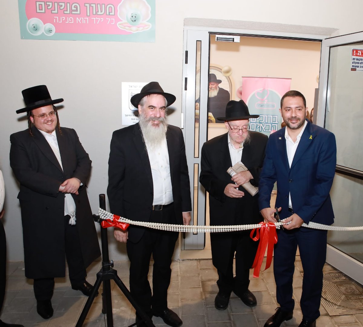 באדיבות המצלם
