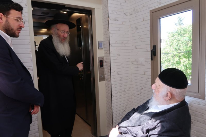 שוקי לרר