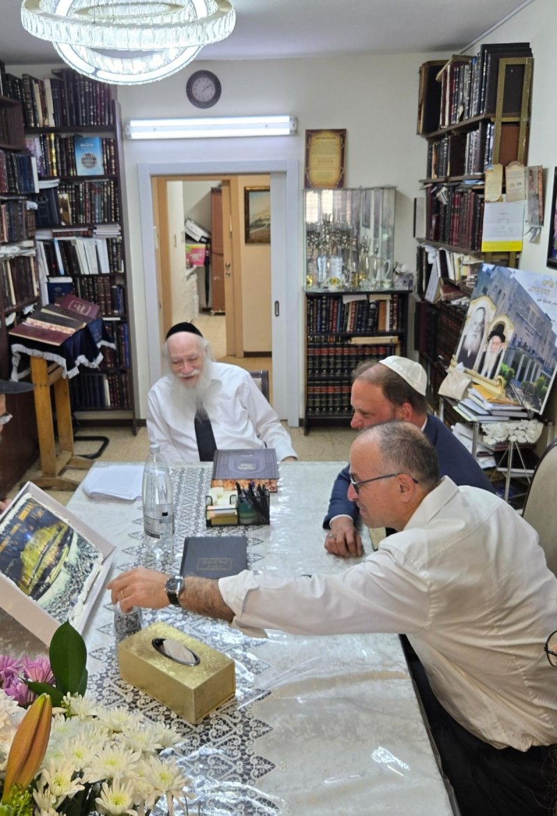 באדיבות המצלם