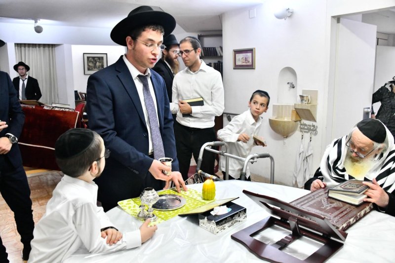 שוקי לרר