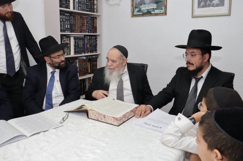 שוקי לרר