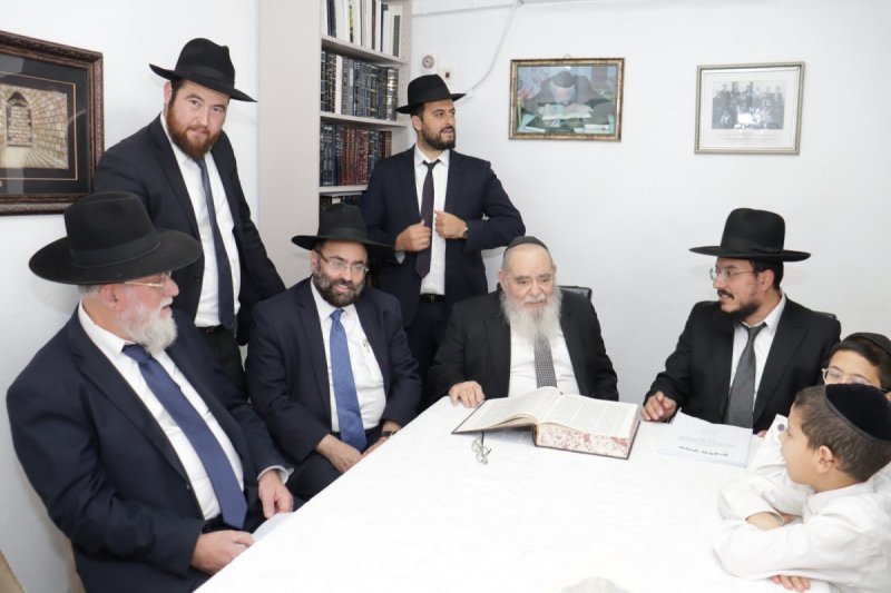 שוקי לרר