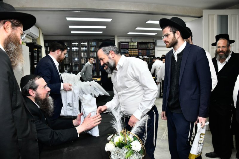 שוקי לרר