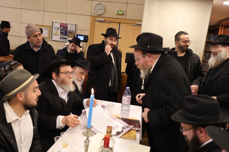 באדיבות המצלם