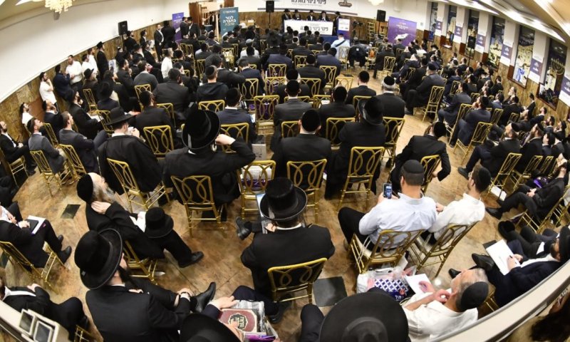 פינוי בינוי בהלכה: גדולי הדיינים דנו בהשלכות ההלכתיות והמעשיות