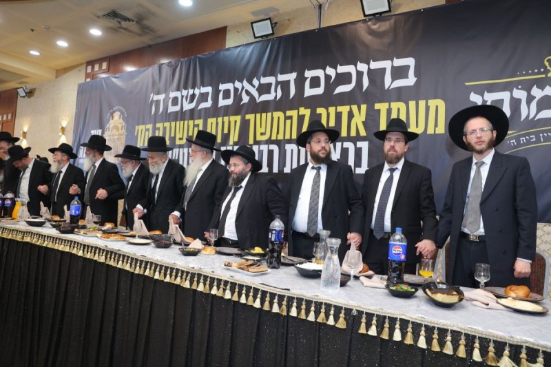 באדיבות המצלם