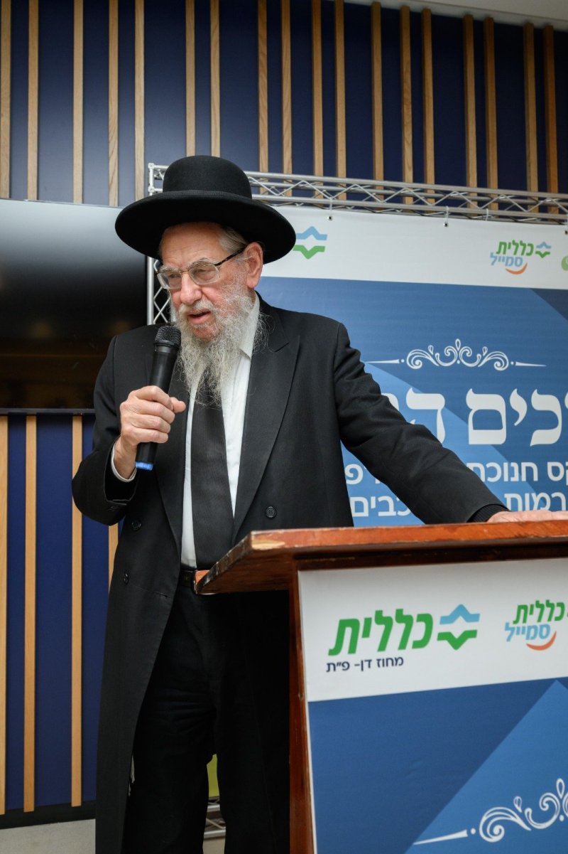 יחצ