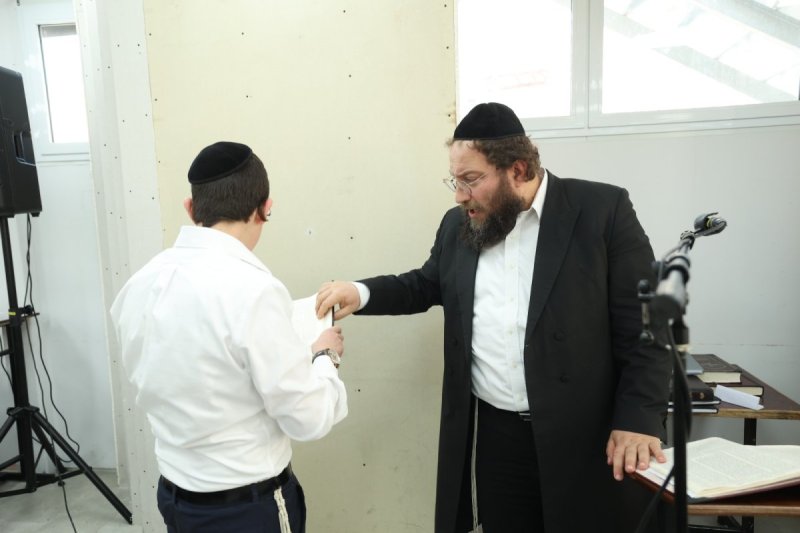 דוד ארזני