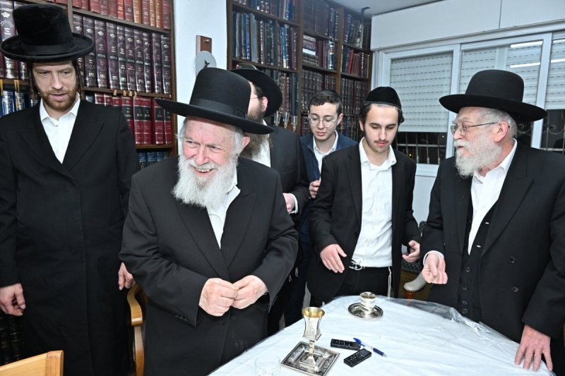 שלום קרויס